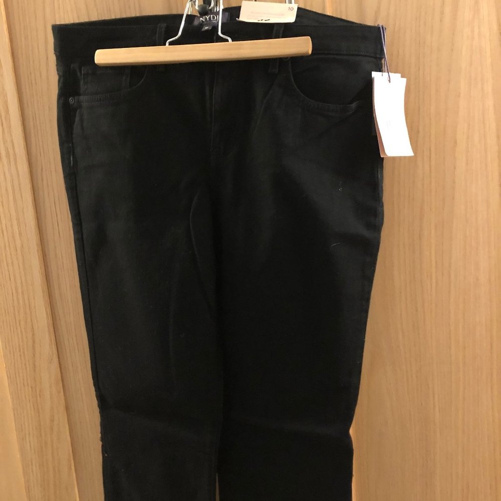 NEW NYDJ (Not Your Daughter's Jeans) Black